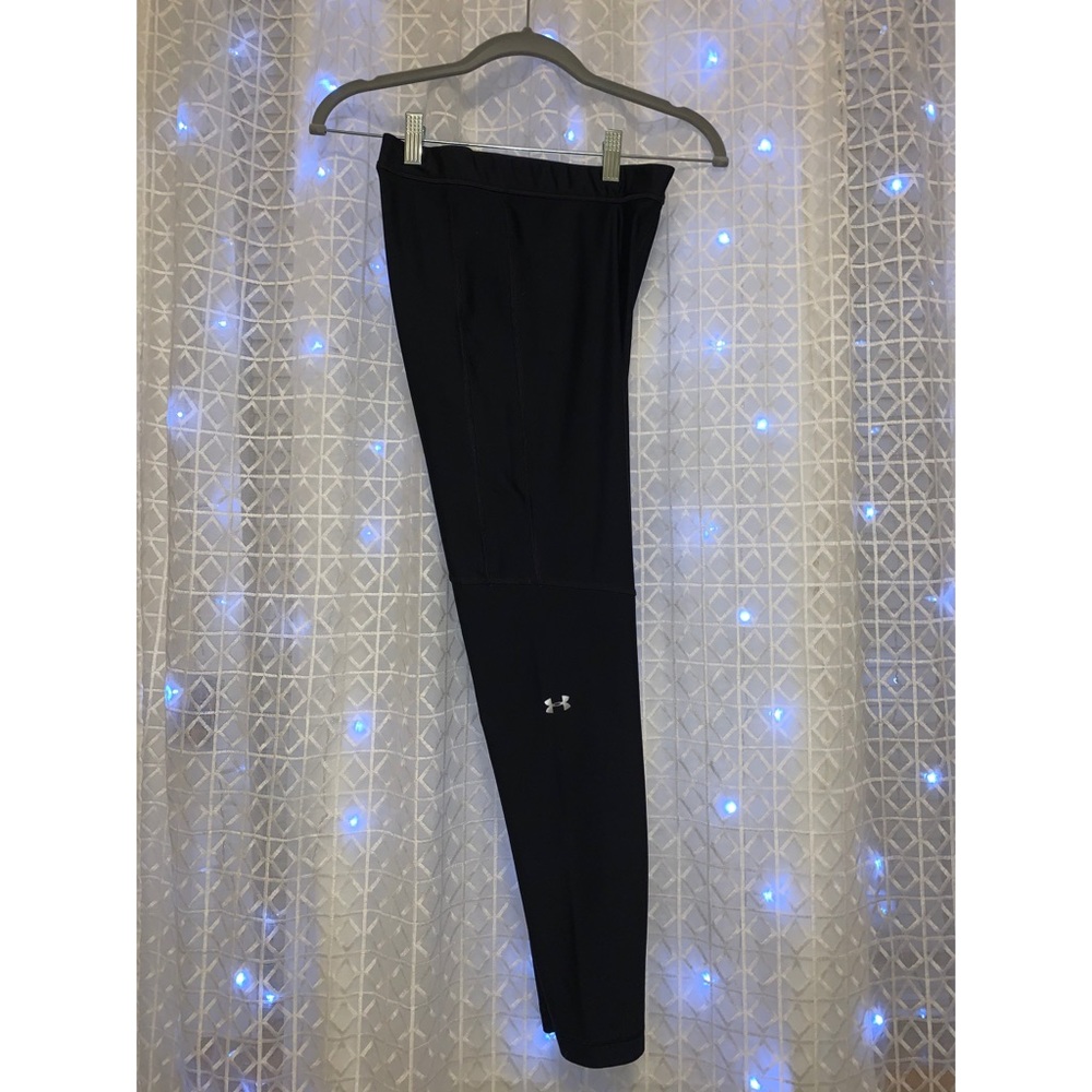 Under Armor compression leggings